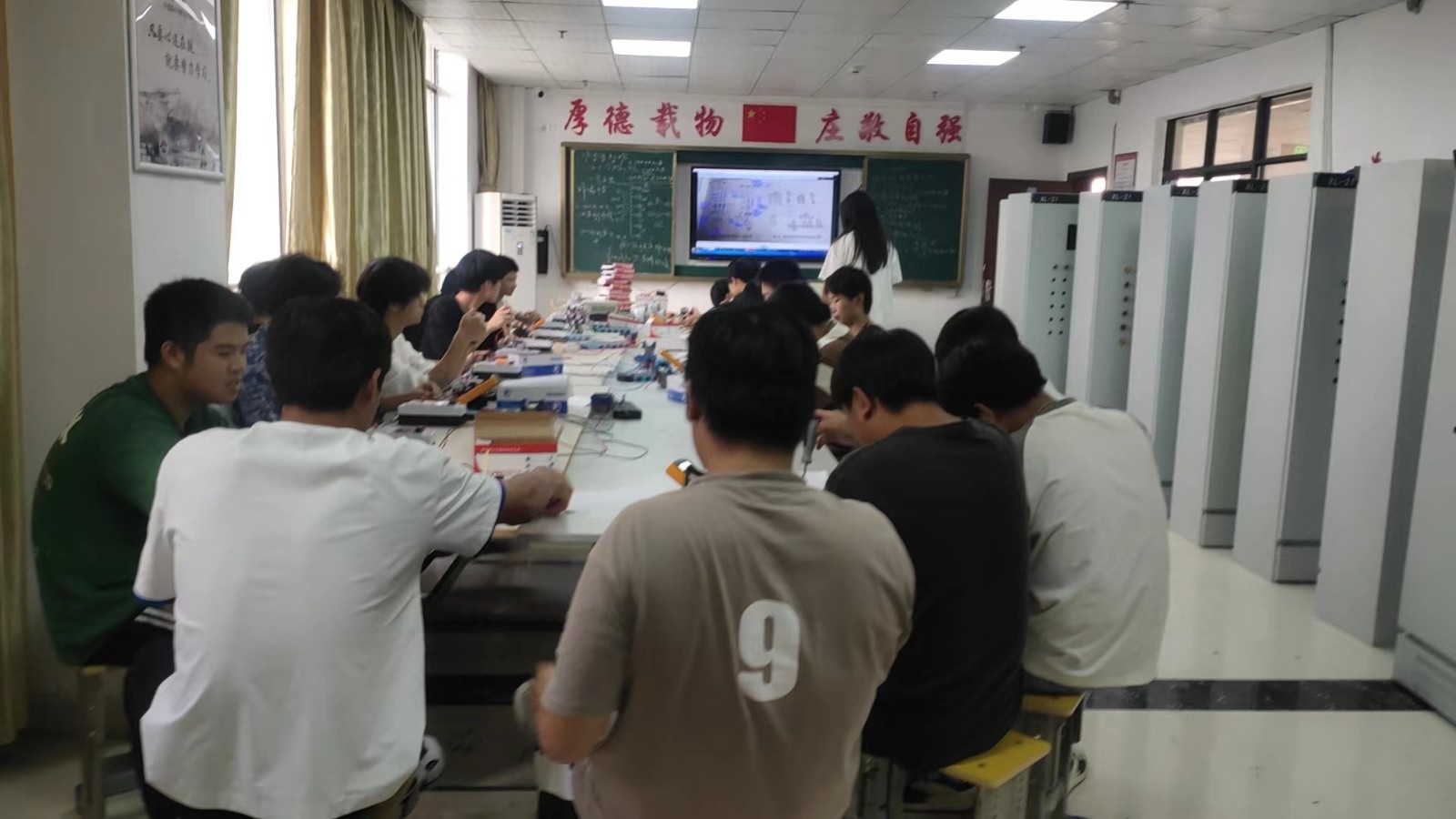 学生实验图片002
