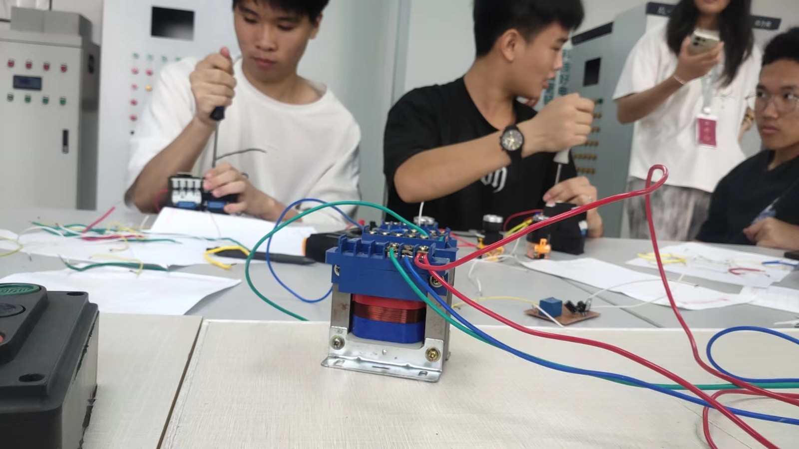 学生实验图片001